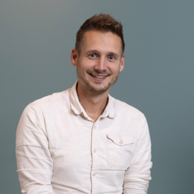 Pasfoto Dian van Heijningen